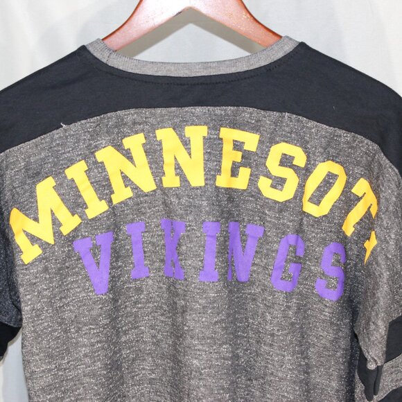 MN Vikings NFL Gray and Black Long Sleeve Shirt - Size M - Picture 3 of 9
